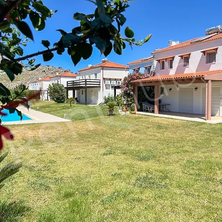 Renthub At Kolympia Vilă *