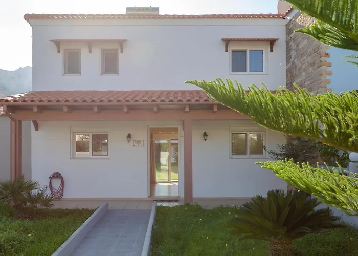 Renthub At Kolympia Vilă