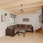 Βίλα Renthub At Kolympia *