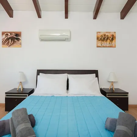 Villa Renthub At Kolympia