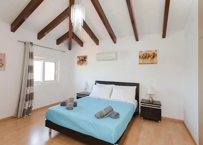 فيلة Renthub At Kolympia كولومبيا