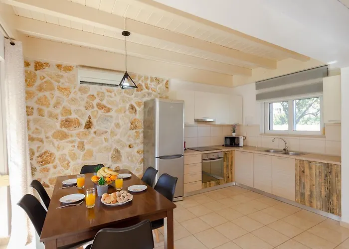 Renthub At Kolympia Βίλα